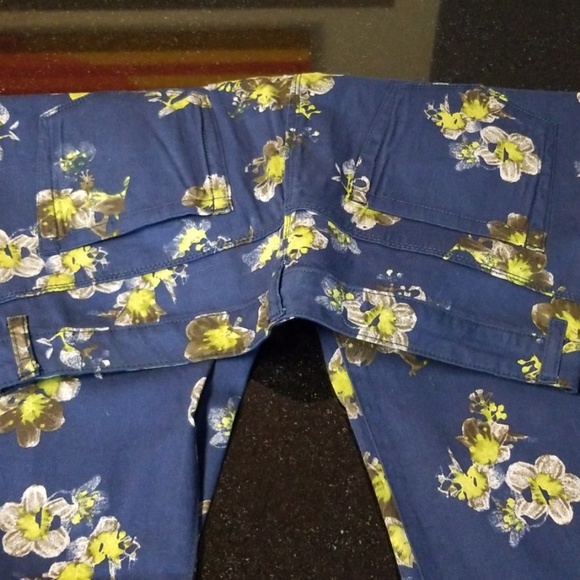 👖NWOT Style & Co. Flower Print Jeans - Picture 5 of 7